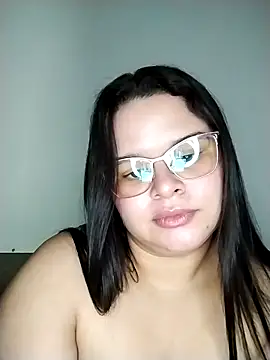 SamanthaStonee online show from 04-30-26, 01:34
