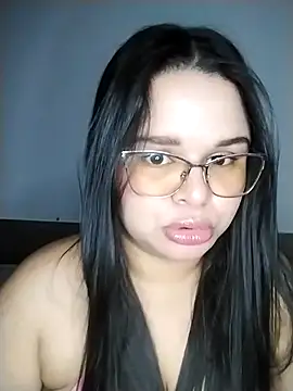 SamanthaStonee online show from 04-02-26, 06:09