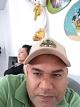 wessAndSandri online show from 04-20-26, 07:59