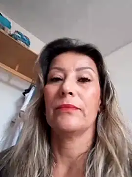 wessAndSandri online show from 04-10-26, 07:54