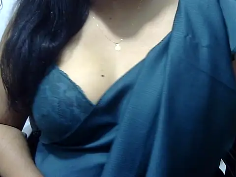 Snapshot of SumaiyaSultana chatting on 07-16-26, 07:11 SumaiyaSultana online show from 07-16-26, 07:11