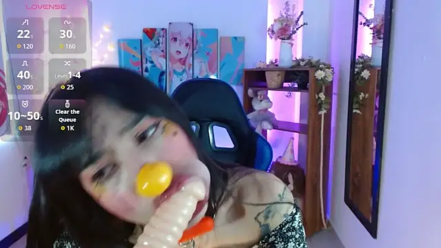 FIORELLA L online show from 05-12-26, 12:11