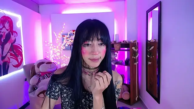 Snapshot of FIORELLA_L chatting on 06-23-26, 12:36 FIORELLA L online show from 06-23-26, 12:36