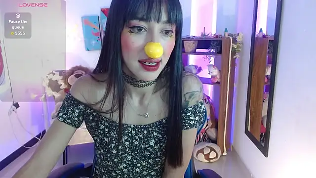 FIORELLA L online show from 03-11-26, 12:21