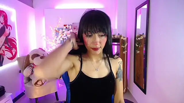 Snapshot of FIORELLA_L chatting on 07-14-26, 12:22 FIORELLA L online show from 07-14-26, 12:22