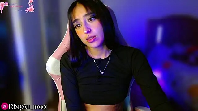 kuromi x online show from 02-18-26, 05:05