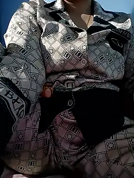 Tulip ii online show from 02-19-26, 02:30