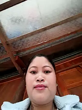 Snapshot of Mayly_Sweet chatting on 02-14-26, 03:18 Mayly Sweet online show from 02-14-26, 03:18