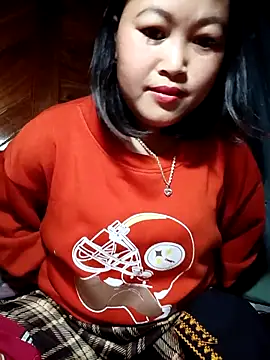 Snapshot of Mayly_Sweet chatting on 02-03-26, 02:00 Mayly Sweet online show from 02-03-26, 02:00