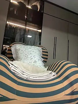 czamabe online show from 02-11-26, 05:51