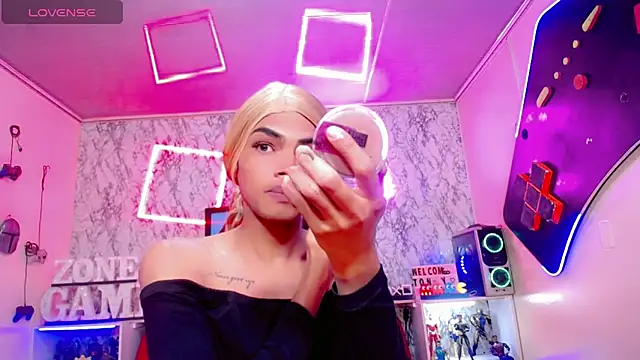 Karol Vanessa   online show from 05-19-26, 11:39