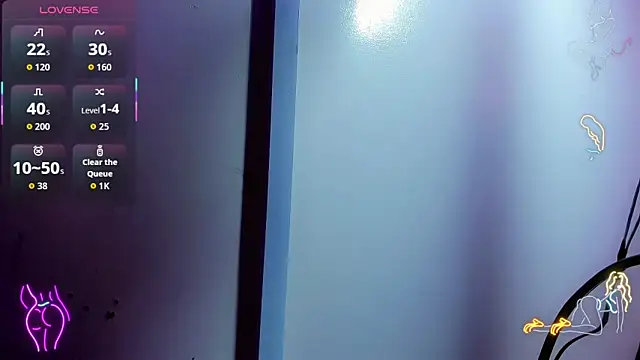 Snapshot of Karol_Vanessa__ chatting on 03-01-26, 03:17 Karol Vanessa online show from 03-01-26, 03:17