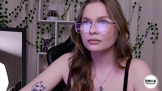 Kate mermaid online show from 02-02-26, 03:38