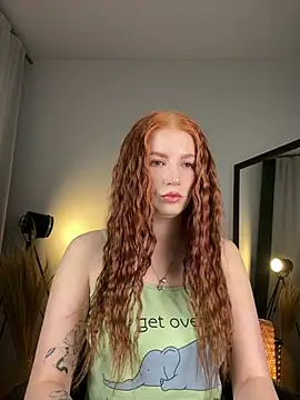 Snapshot of MiraBoom chatting on 01-31-26, 10:08 MiraBoom online show from 01-31-26, 10:08