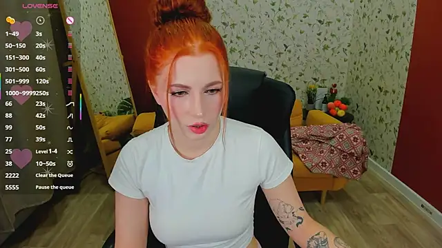 Snapshot of MiraBoom chatting on 02-20-26, 09:17 MiraBoom online show from 02-20-26, 09:17