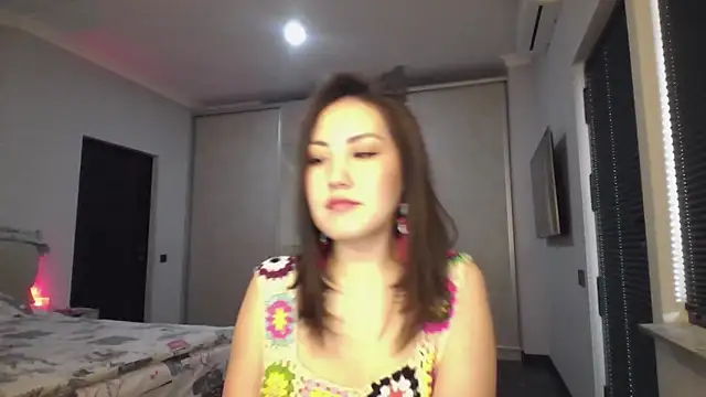 EllieSoft online show from 04-07-26, 07:10