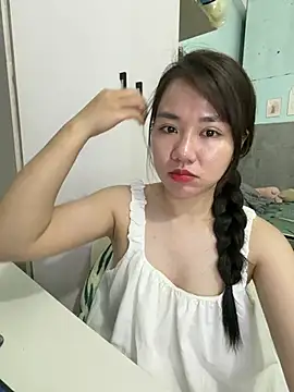Snapshot of Amy8386 chatting on 06-06-26, 03:23 Amy8386 online show from 06-06-26, 03:23