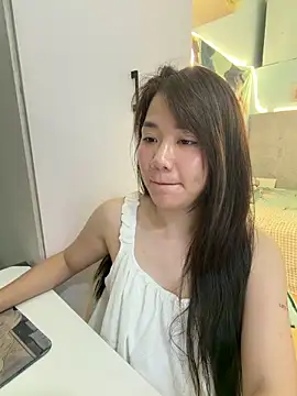 Snapshot of Amy8386 chatting on 06-10-26, 05:14 Amy8386 online show from 06-10-26, 05:14