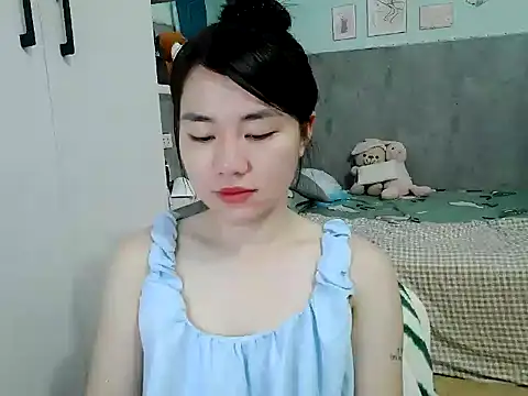 Snapshot of Amy8386 chatting on 04-11-26, 03:47 Amy8386 online show from 04-11-26, 03:47