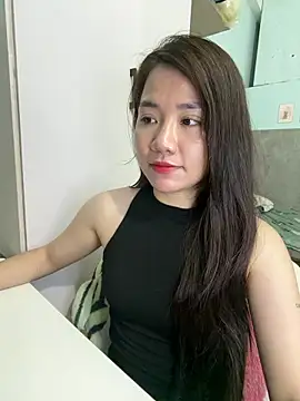 Snapshot of Amy8386 chatting on 06-03-26, 05:19 Amy8386 online show from 06-03-26, 05:19