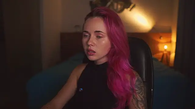 Sarah Pink online show from 06-24-26, 02:15