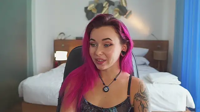 Sarah Pink online show from 02-08-26, 06:33