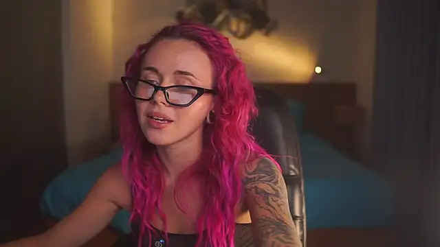 Sarah Pink online show from 06-10-26, 02:51