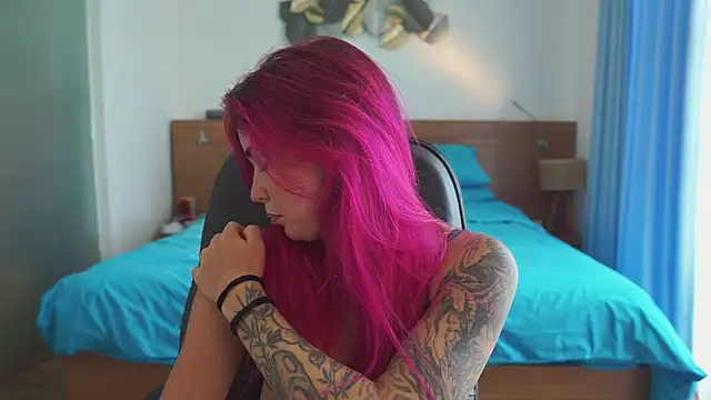 Sarah Pink online show from 01-09-26, 01:01