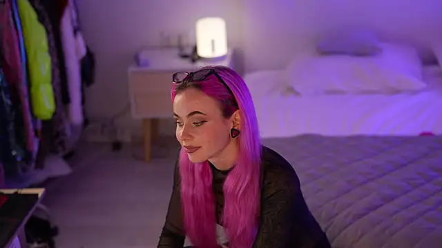 Sarah Pink online show from 03-02-25, 05:20