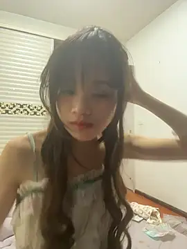 Snapshot of srr6677 chatting on 05-16-26, 02:21 srr6677 online show from 05-16-26, 02:21
