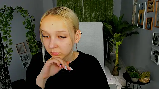 MaoqiBeverly online show from 05-07-26, 08:28