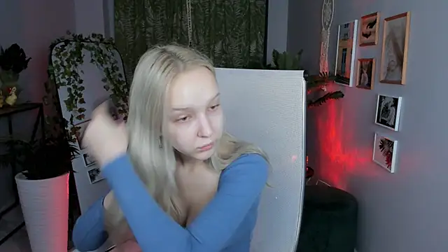 MaoqiBeverly online show from 04-03-26, 03:24