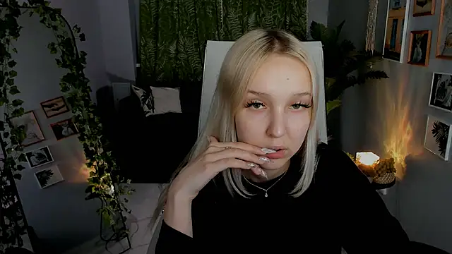 MaoqiBeverly online show from 05-09-26, 01:25