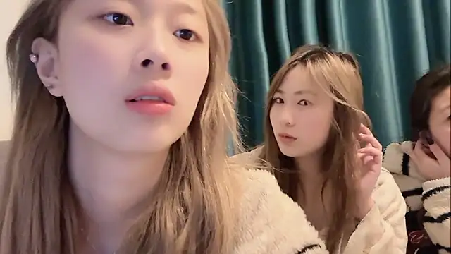 SM 0002 online show from 02-01-26, 04:16