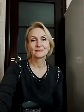 MichelleSolis online show from 04-09-26, 03:29