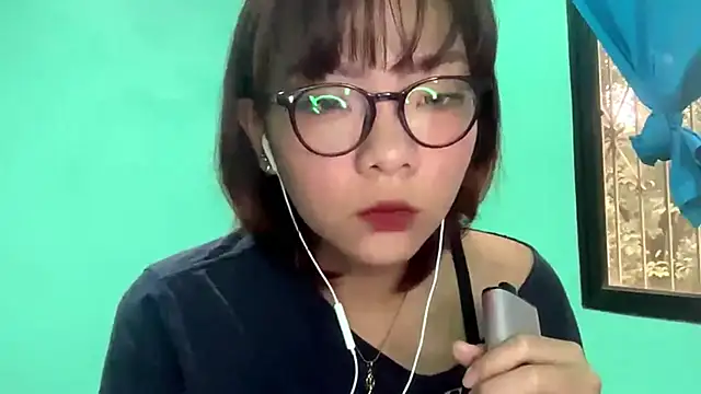 Snapshot of TerisaYellow chatting on 02-06-26, 07:26 TerisaYellow online show from 02-06-26, 07:26