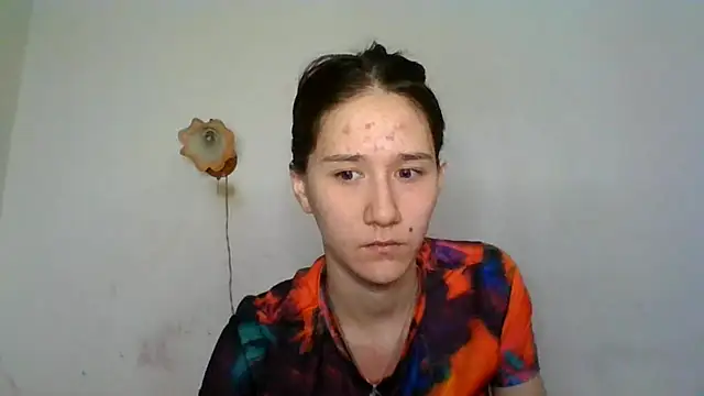 NickiKisinger online show from 05-15-26, 07:17