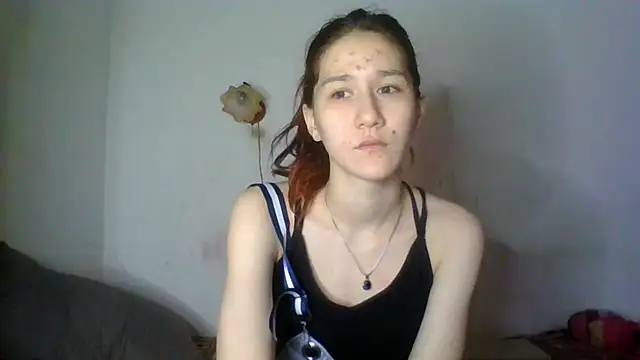 NickiKisinger online show from 05-17-26, 07:19