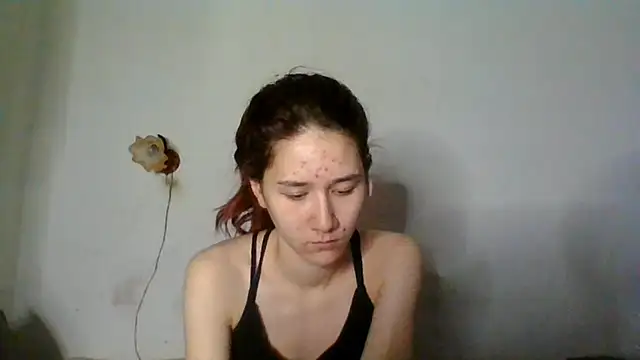 NickiKisinger online show from 04-19-26, 05:08