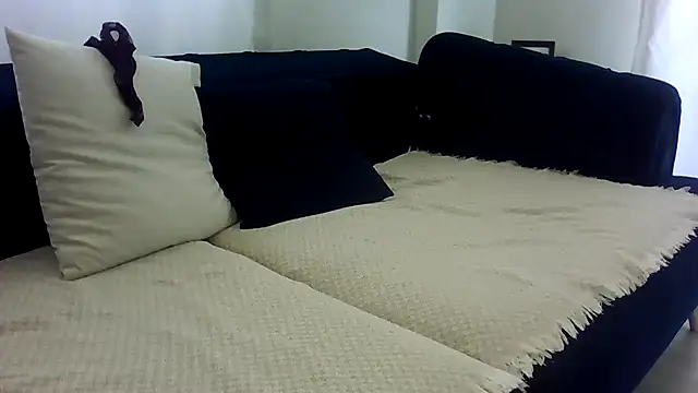 Snapshot of Heeleenn918 chatting on 05-18-26, 07:35 Heeleenn918 online show from 05-18-26, 07:35