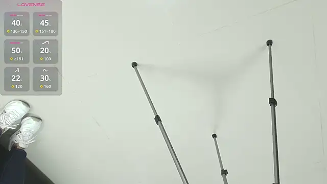 Snapshot of Karla_94 chatting on 02-15-26, 11:42 Karla 94 online show from 02-15-26, 11:42