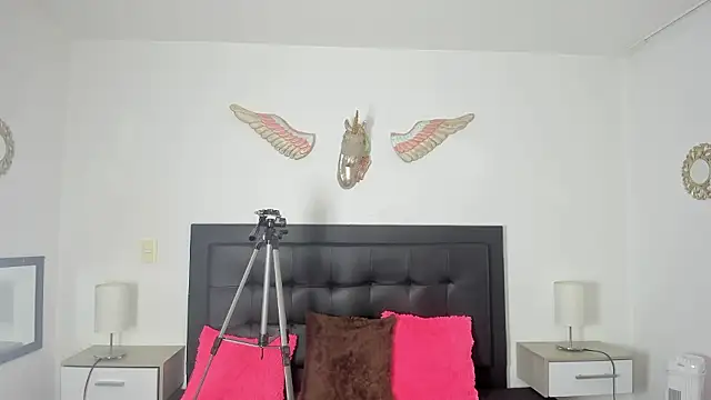 Snapshot of Karla_94 chatting on 03-01-26, 03:39 Karla 94 online show from 03-01-26, 03:39