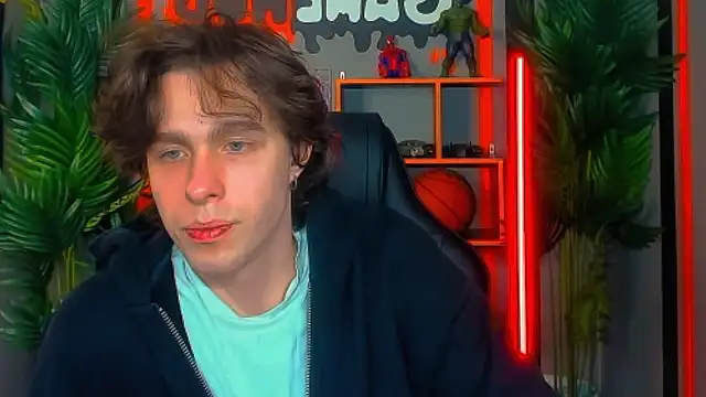 Snapshot of Keith_Erickson chatting on 02-17-26, 03:42 Keith Erickson online show from 02-17-26, 03:42