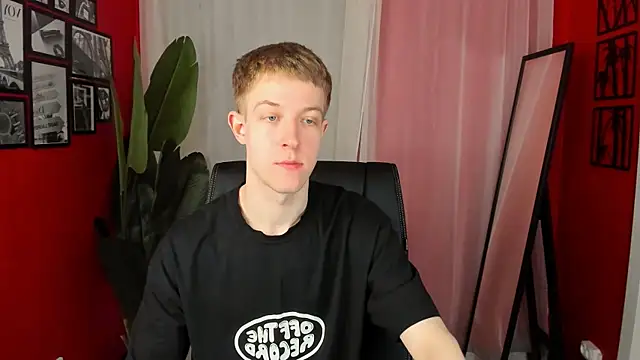 Dylan Norton online show from 04-21-26, 10:33