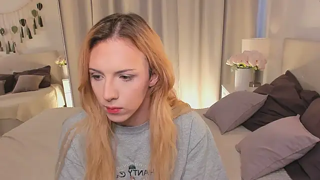 Tiffany  King online show from 04-14-26, 05:45