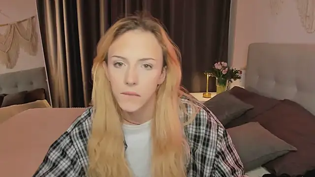 Tiffany  King online show from 04-15-26, 05:24