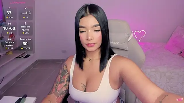 Snapshot of Allegra-Fiore chatting on 02-26-26, 09:59 Allegra-Fiore online show from 02-26-26, 09:59