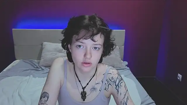 Snapshot of Svenaa_Kopnie chatting on 02-10-26, 01:48 Svenaa Kopnie online show from 02-10-26, 01:48