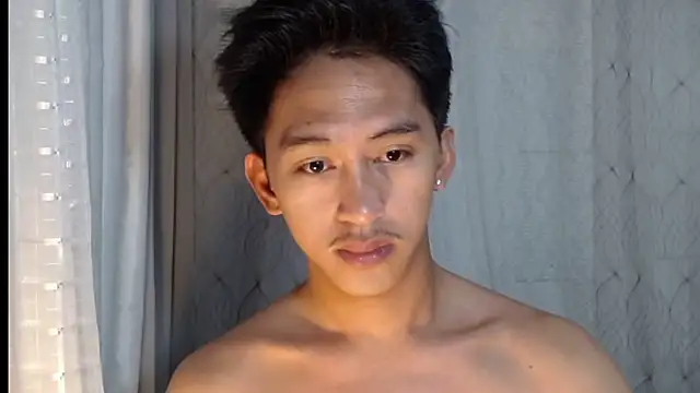  andrie69  online show from 03-10-26, 07:18