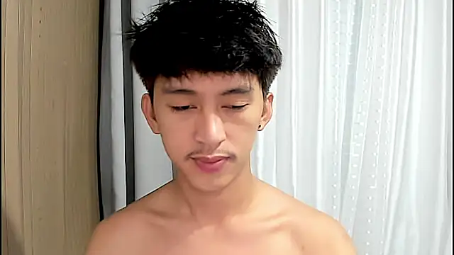  andrie69  online show from 04-07-26, 07:15